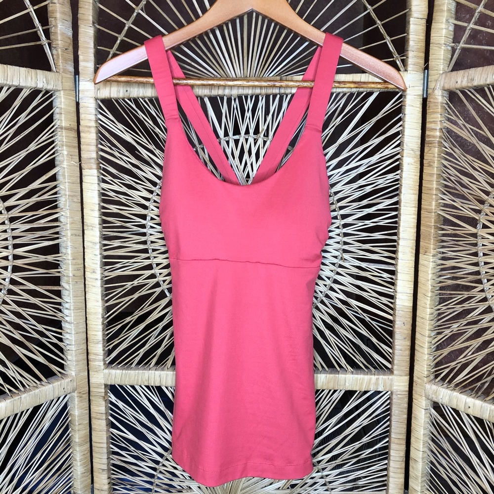 PATAGONIA Tank Top Crisscross Strap Built In Bra Activewear Coral Small